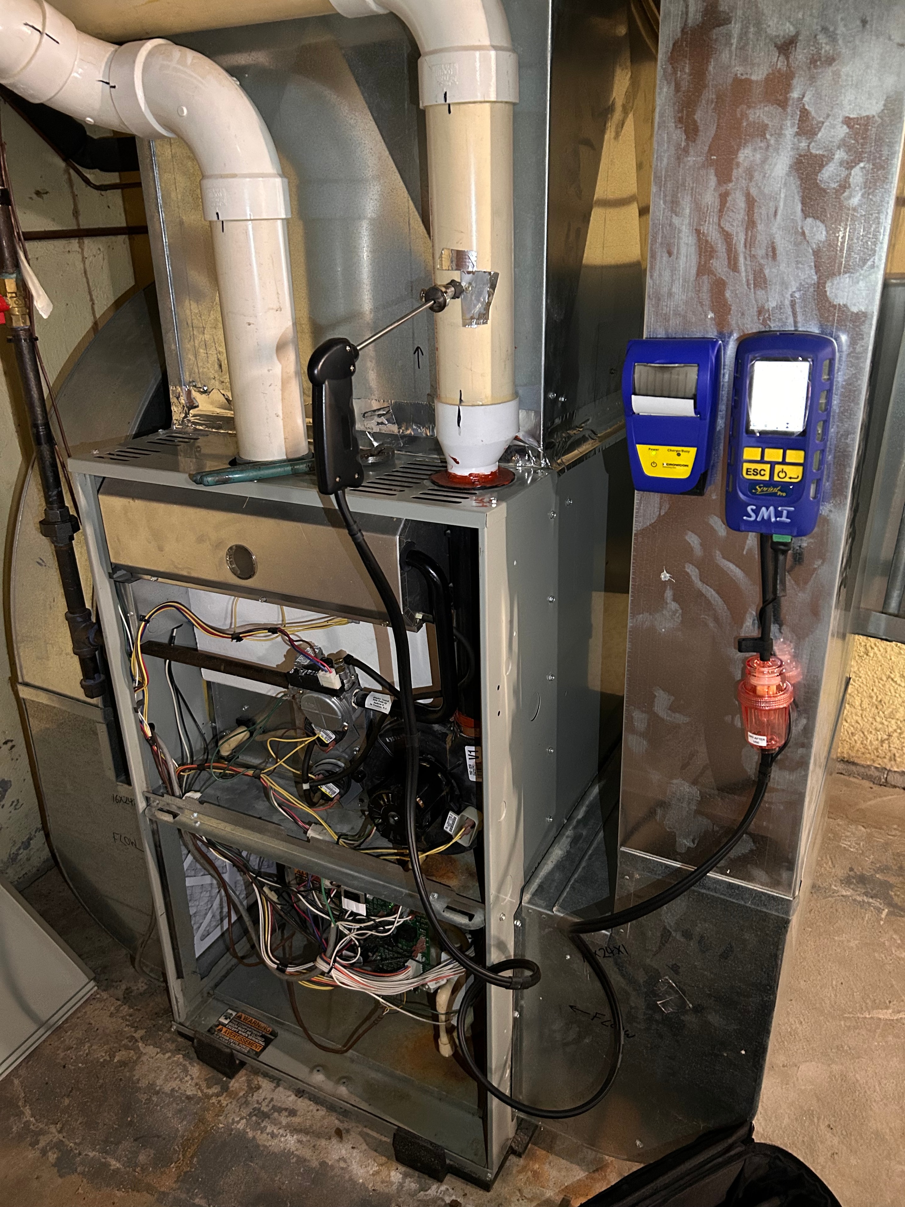 Furnace diagnostic and repair service